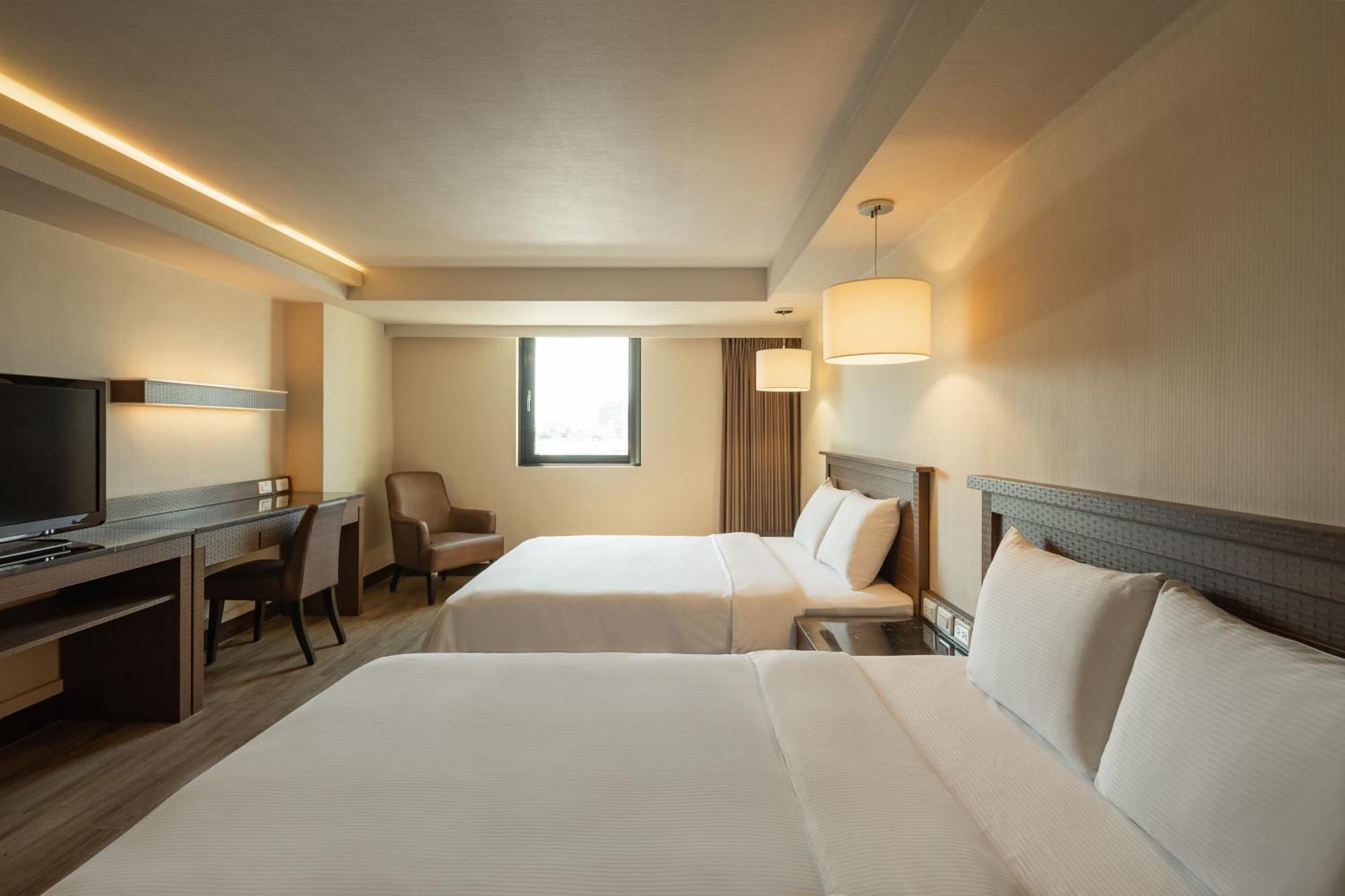 Kindness Hotel - Yuanlin Room photo