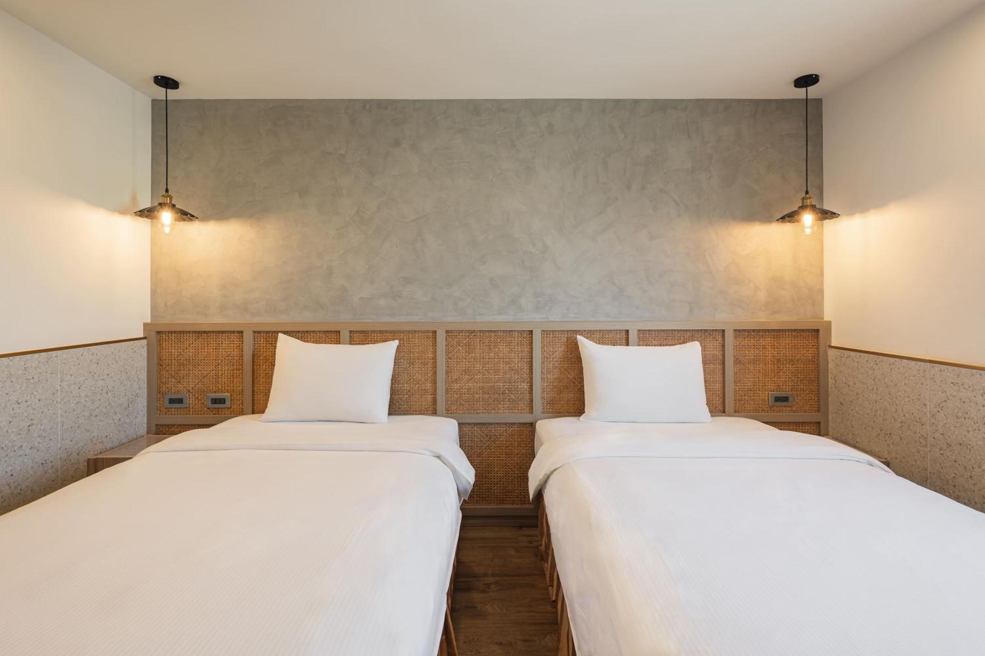 Kindness Hotel - Yuanlin Room photo