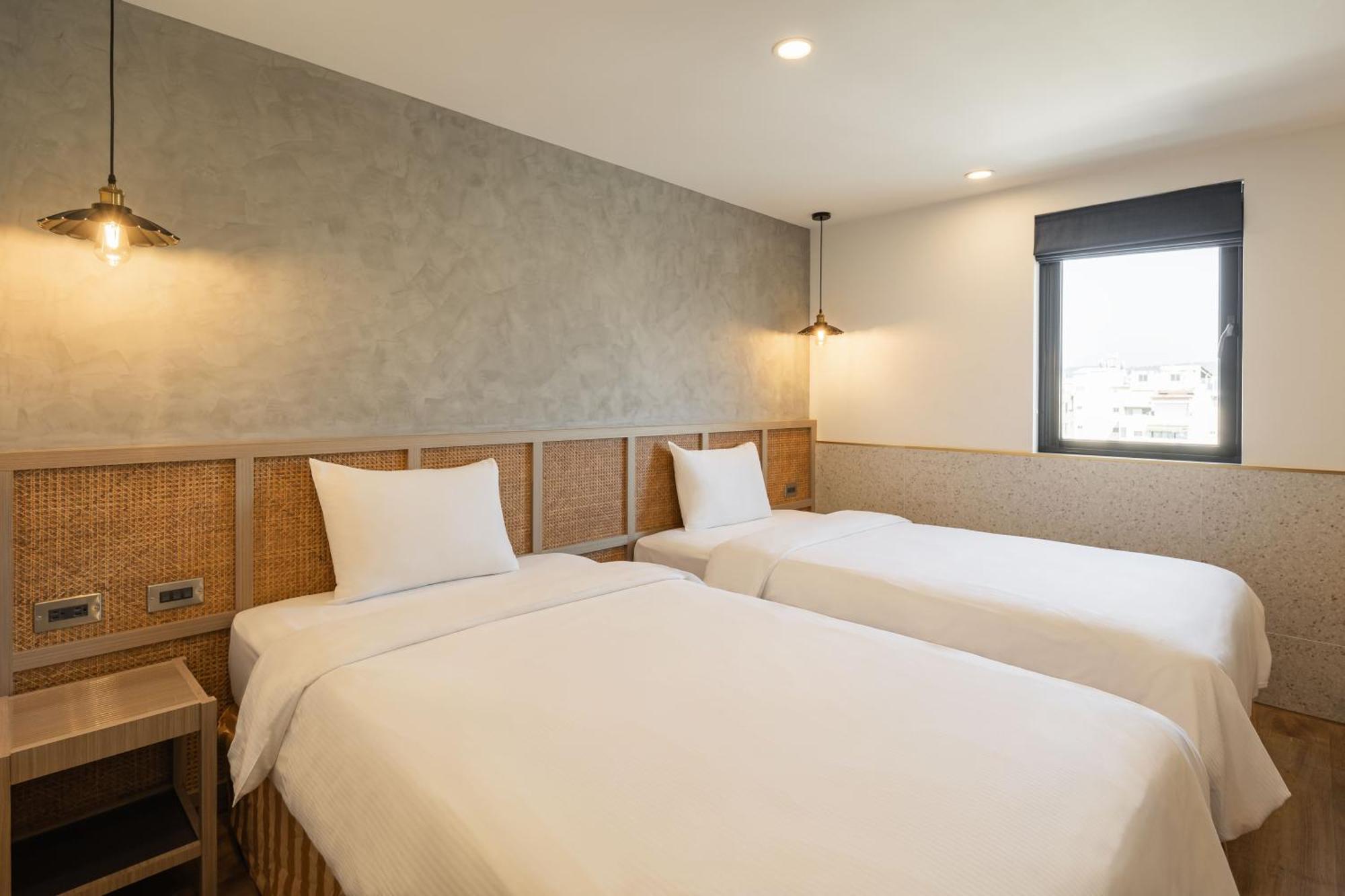 Kindness Hotel - Yuanlin Room photo